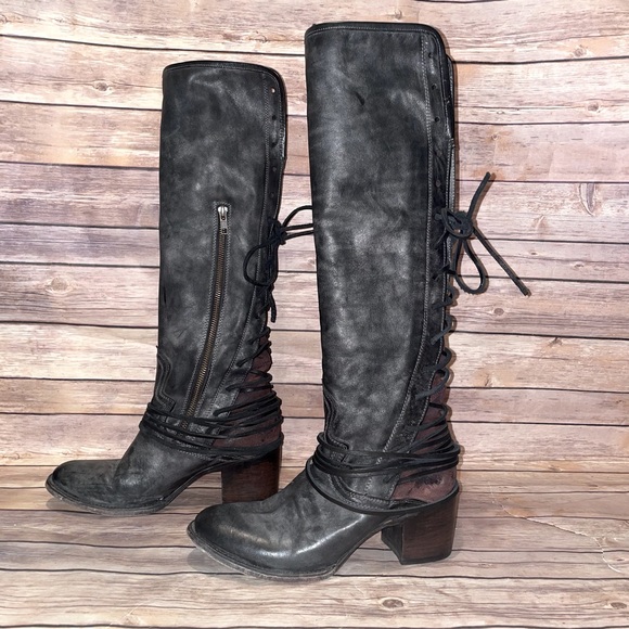 Freebird by Steven Distressed Leather Lace-up Coal Boot in Black - Gray - Picture 3 of 13